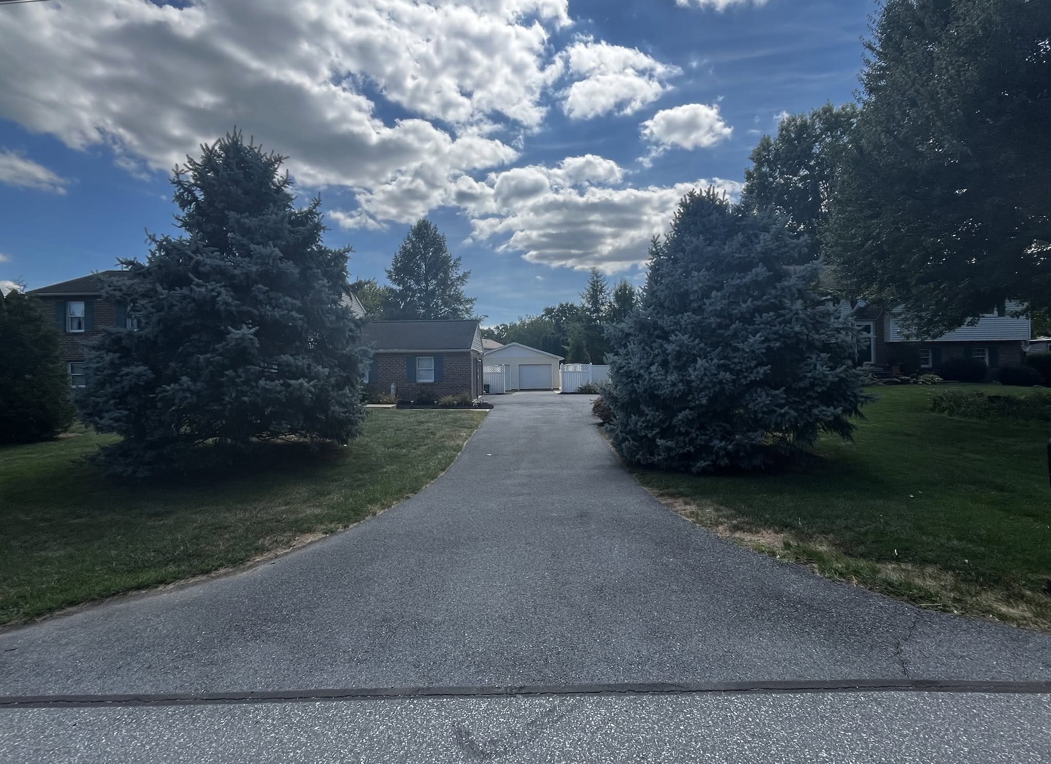 Professional driveway seal coating in Lititz, PA